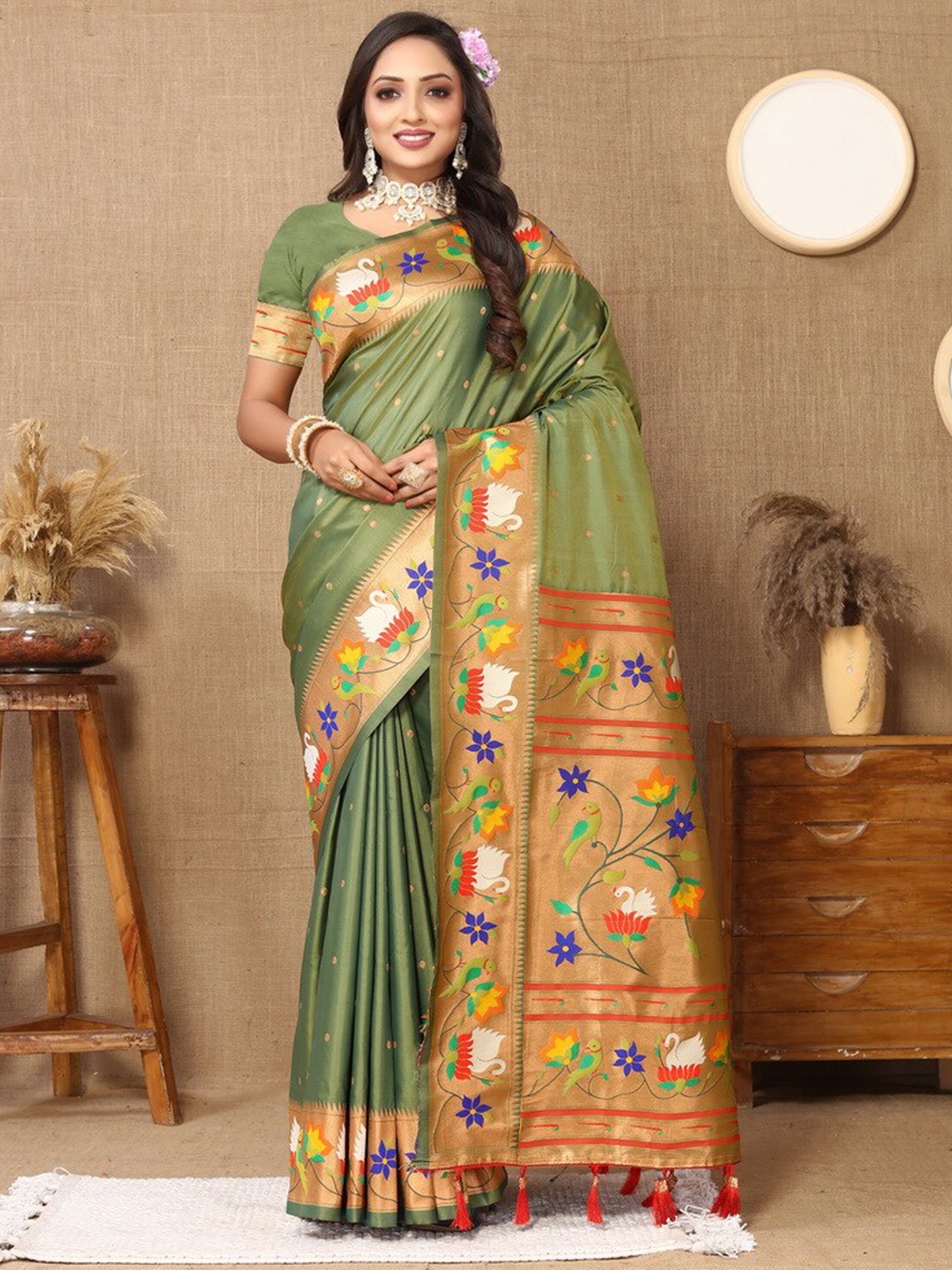 

Divyadham Textiles Ethnic Motifs Woven Design Zari Pure Silk Paithani Banarasi Saree, Green