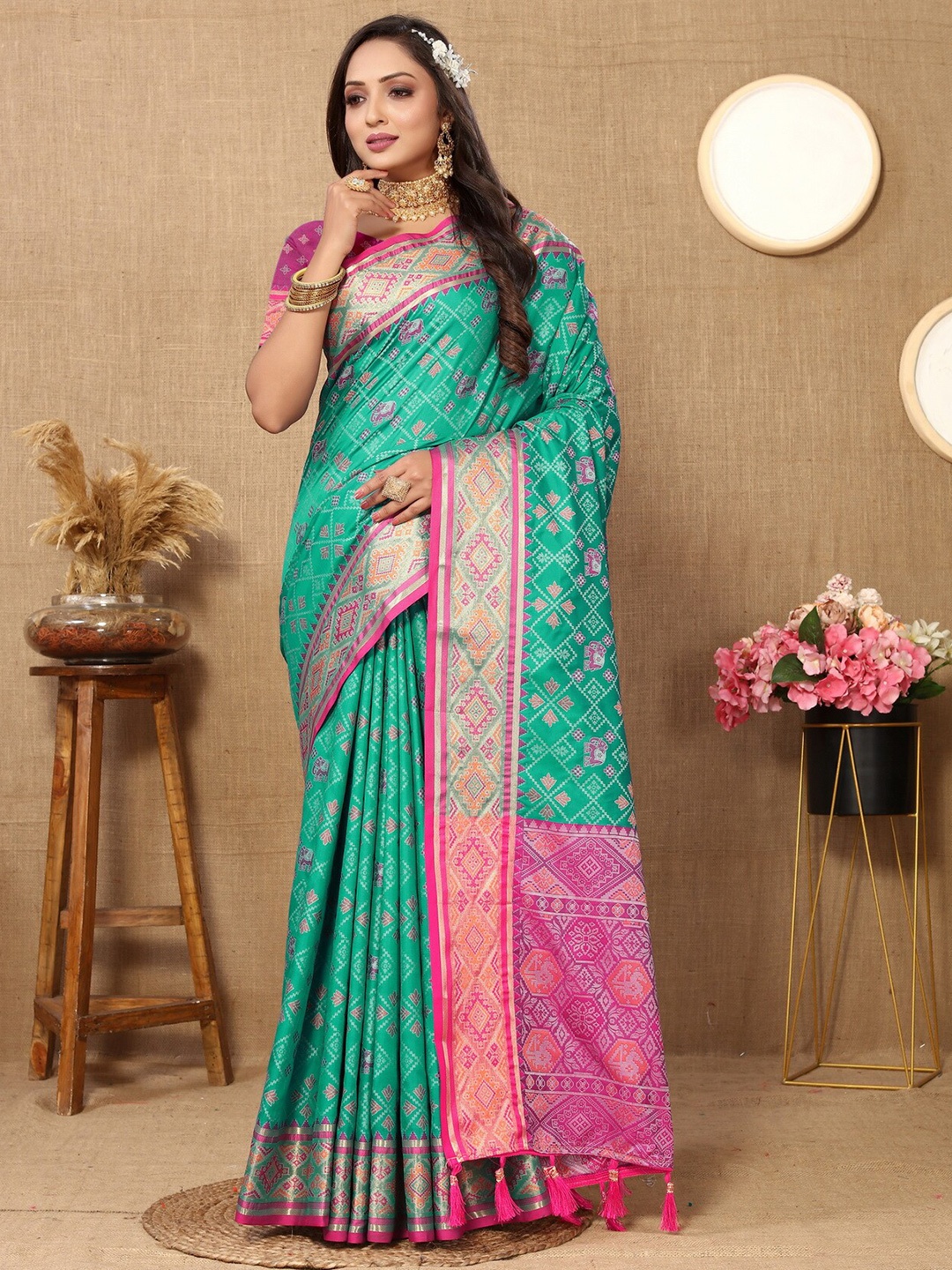 

Divyadham Textiles Ethnic Motifs Woven Design Zari Pure Silk Patola Banarasi Saree, Sea green