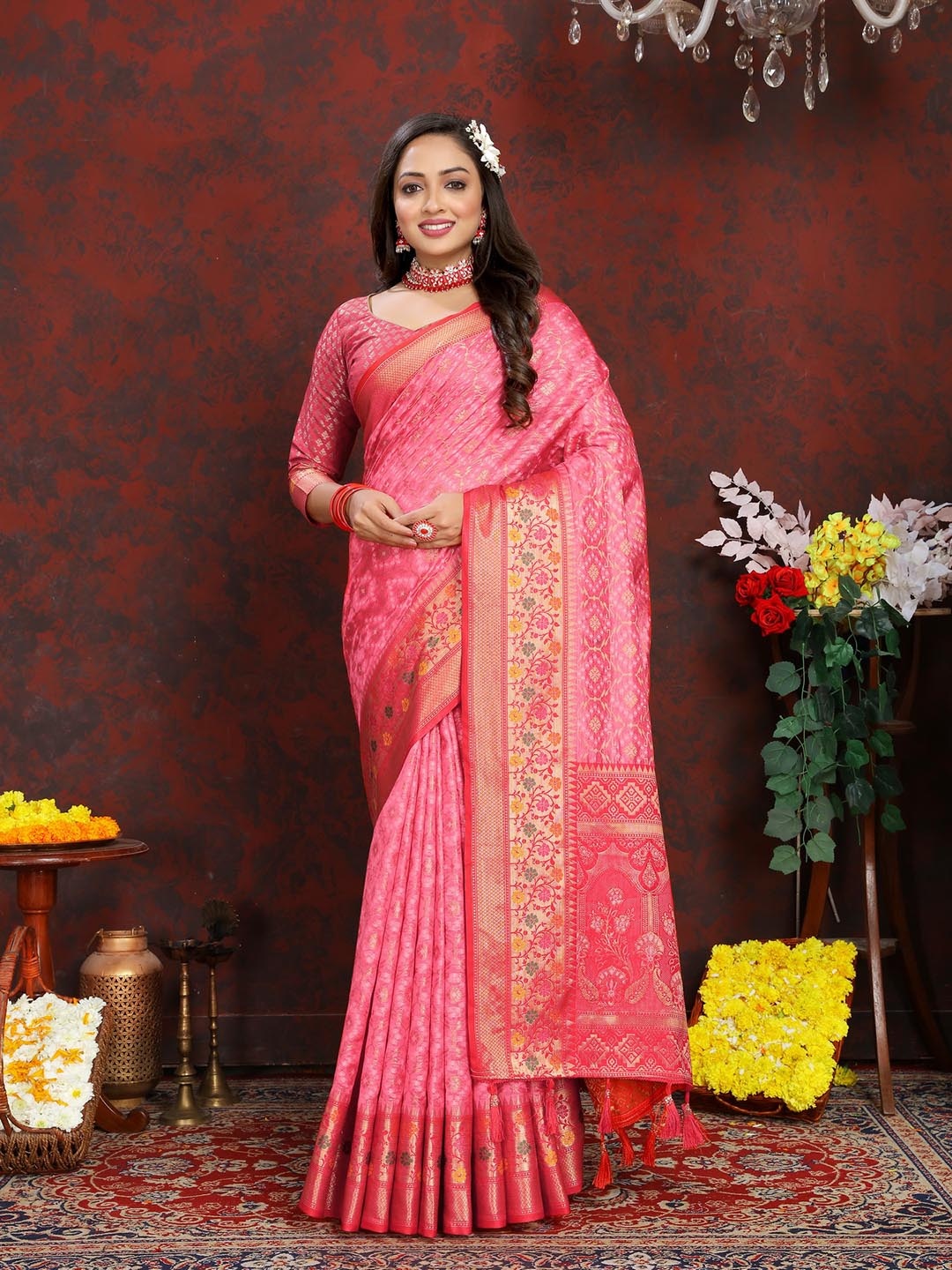 

Divyadham Textiles Ethnic Motifs Woven Design Zari Organza Pure Banarasi Silk Saree, Coral