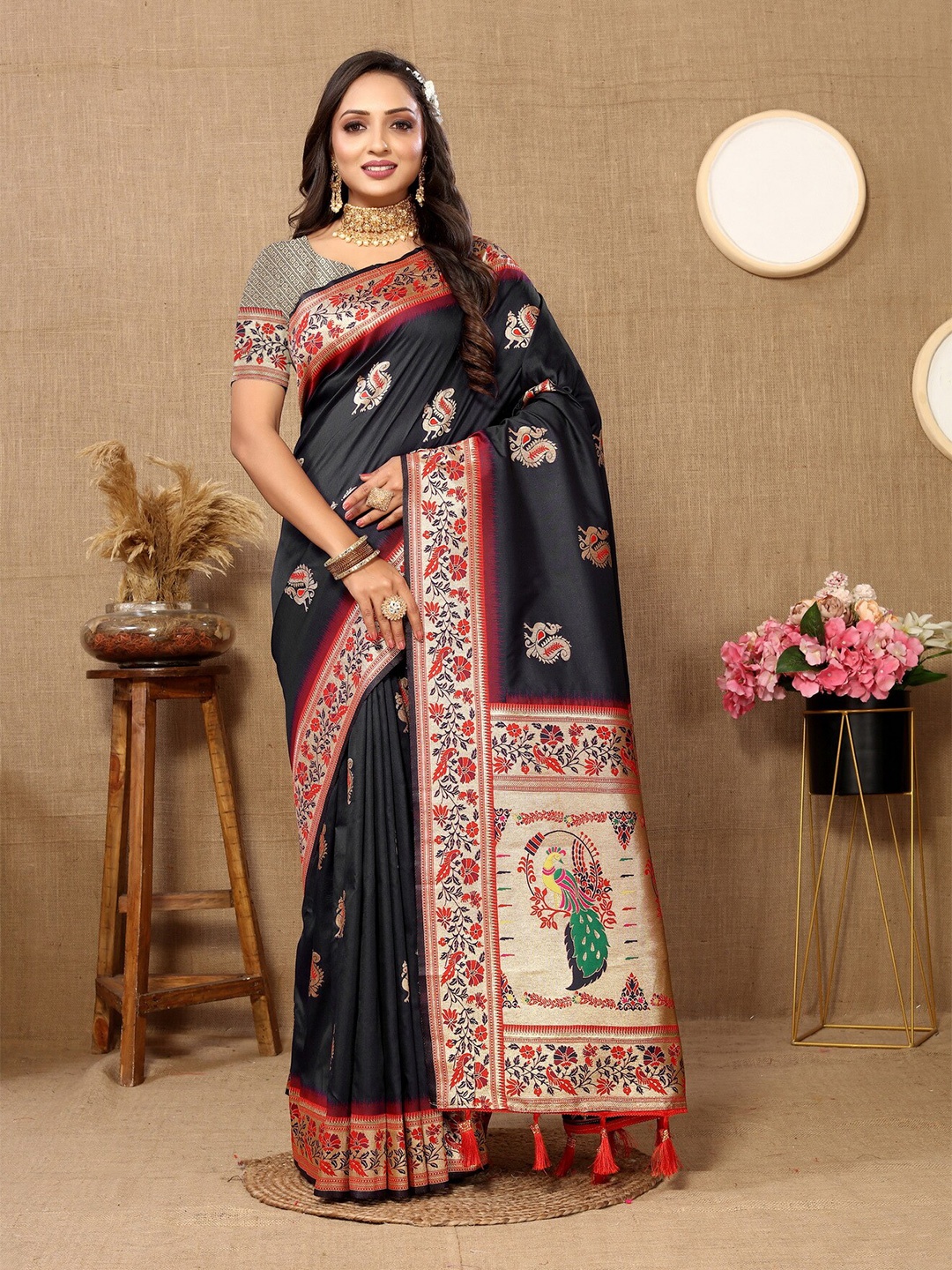 

Divyadham Textiles Ethnic Motifs Woven Design Zari Pure Silk Paithani Banarasi Saree, Black