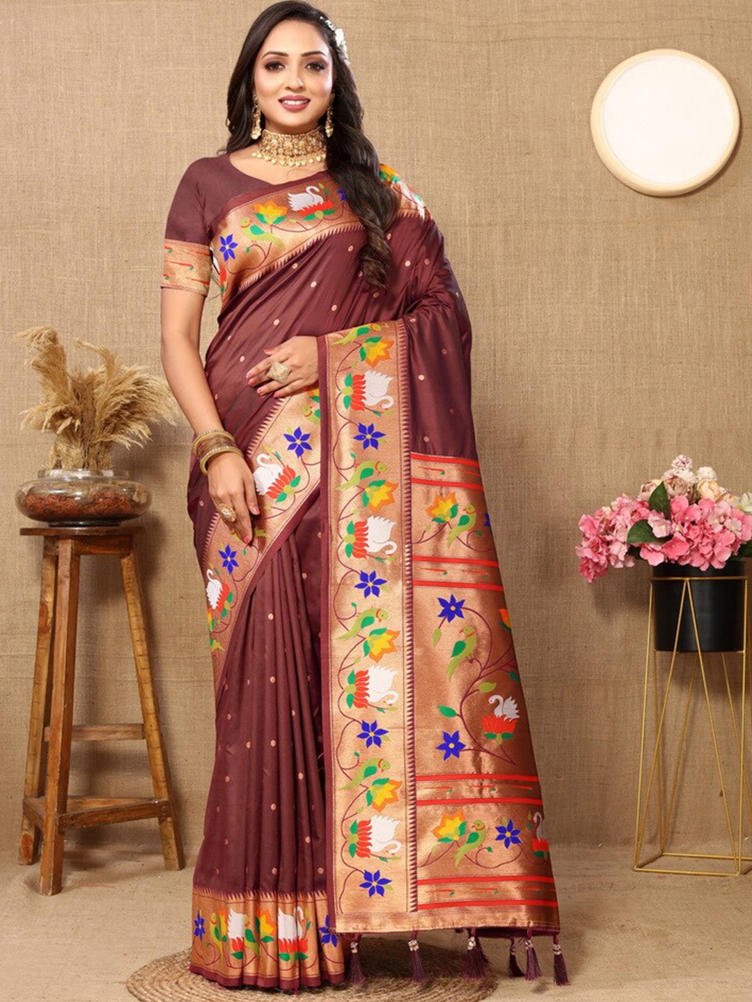 

Divyadham Textiles Ethnic Motifs Woven Design Zari Pure Silk Paithani Banarasi Saree, Coffee brown