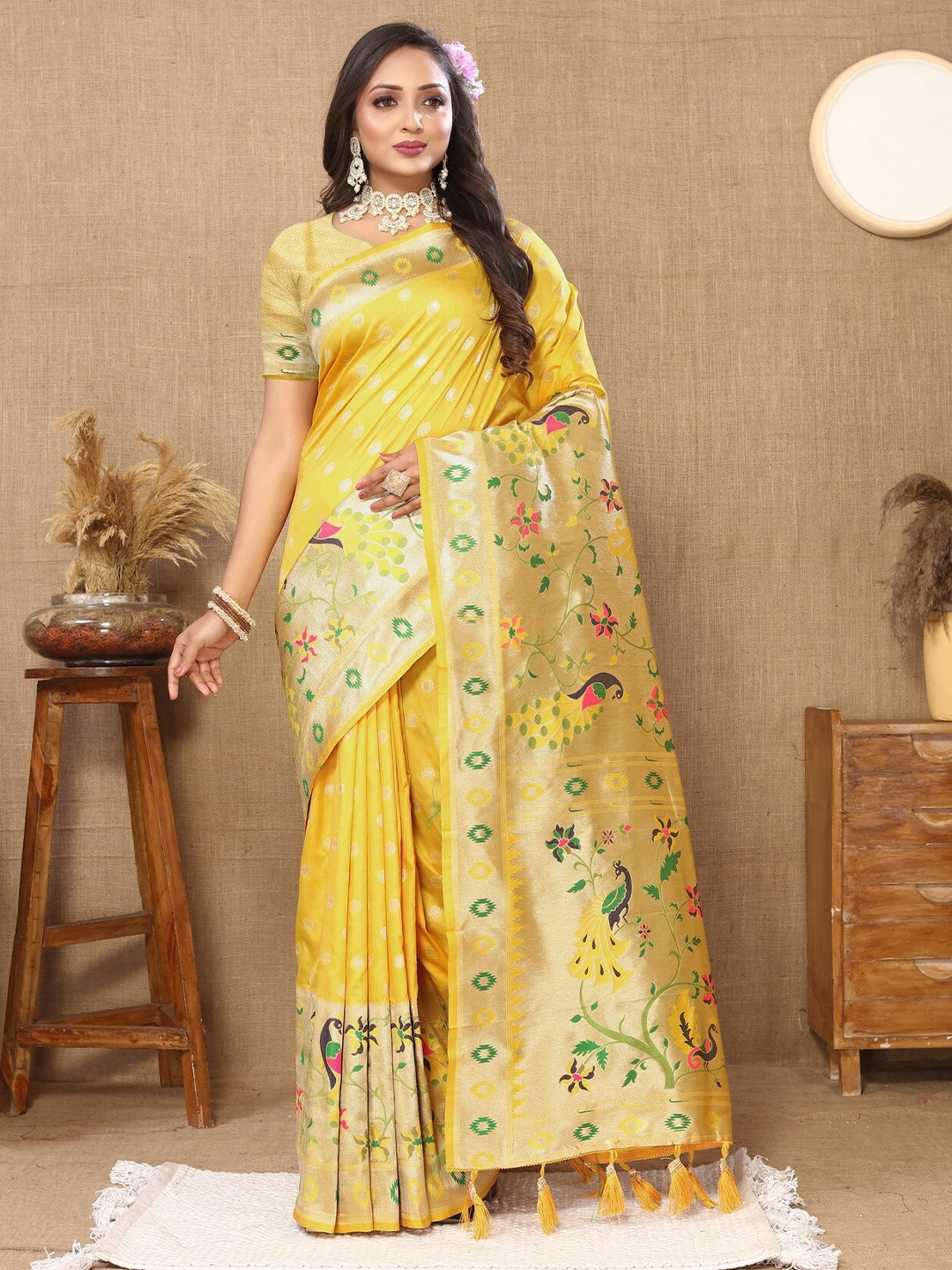 

Divyadham Textiles Woven Design Zari Pure Silk Ready to Wear Paithani Saree, Yellow