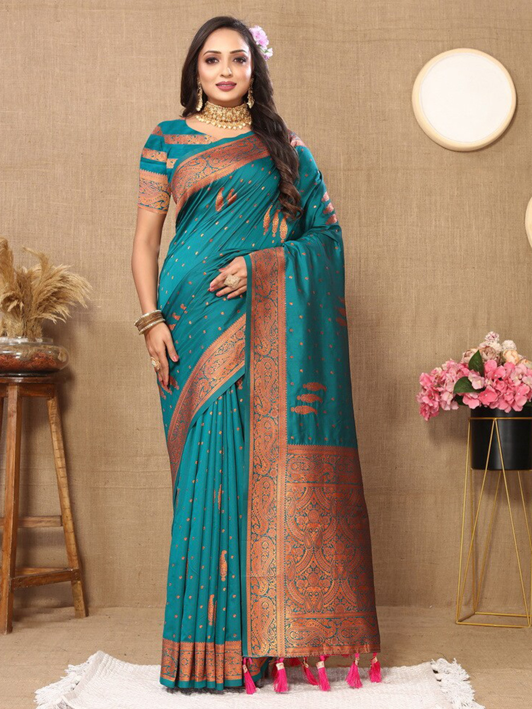 

Divyadham Textiles Ethnic Motifs Woven Design Zari Pure Silk Banarasi Saree, Turquoise blue