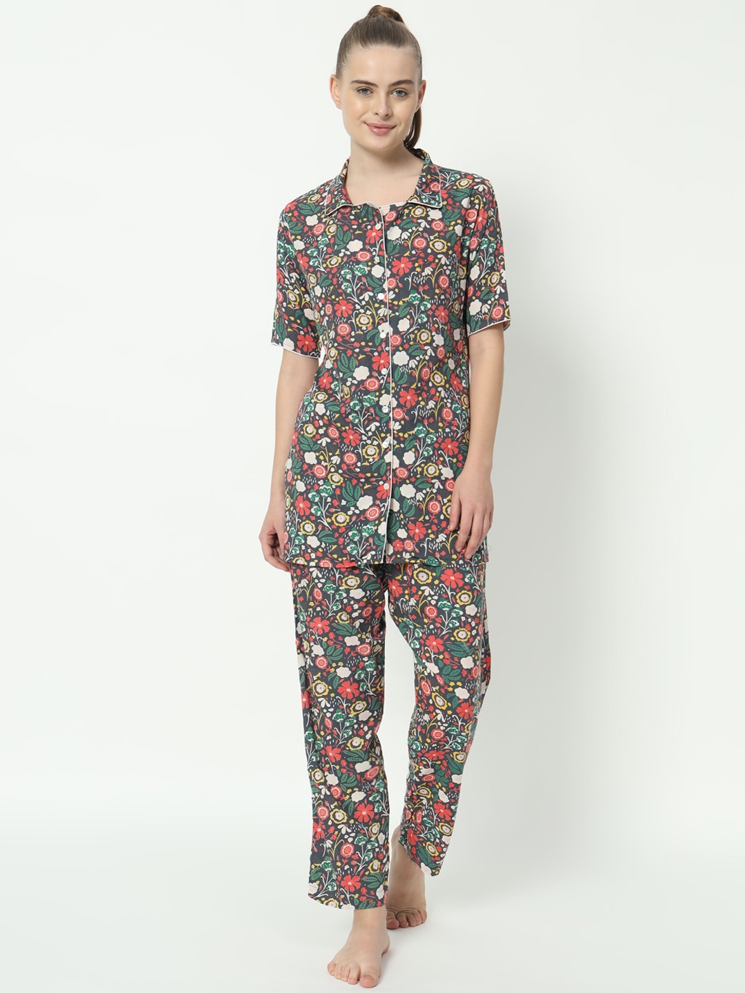 

Bachuu Printed Shirt & Trousers Night suit, Green