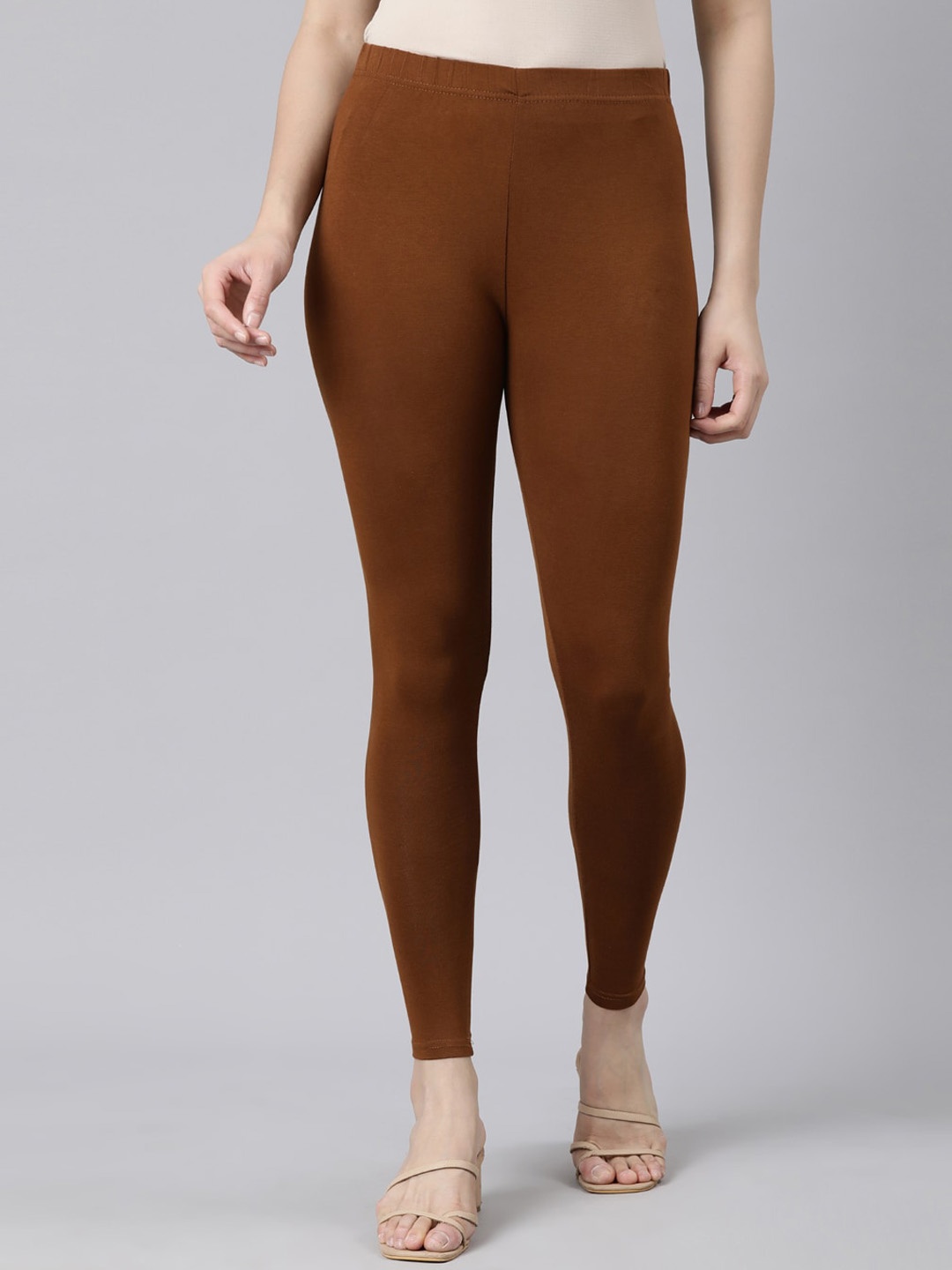 

Souchii Women Ankle-Length Leggings, Brown