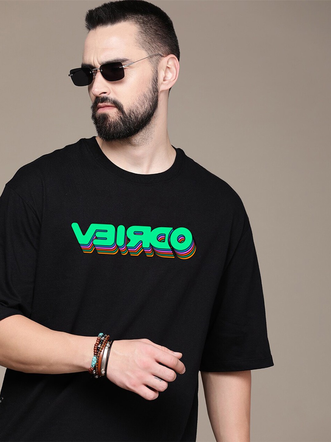 

VEIRDO Typography Printed Oversized Drop-Shoulder Sleeves Pure Cotton T-shirt, Black