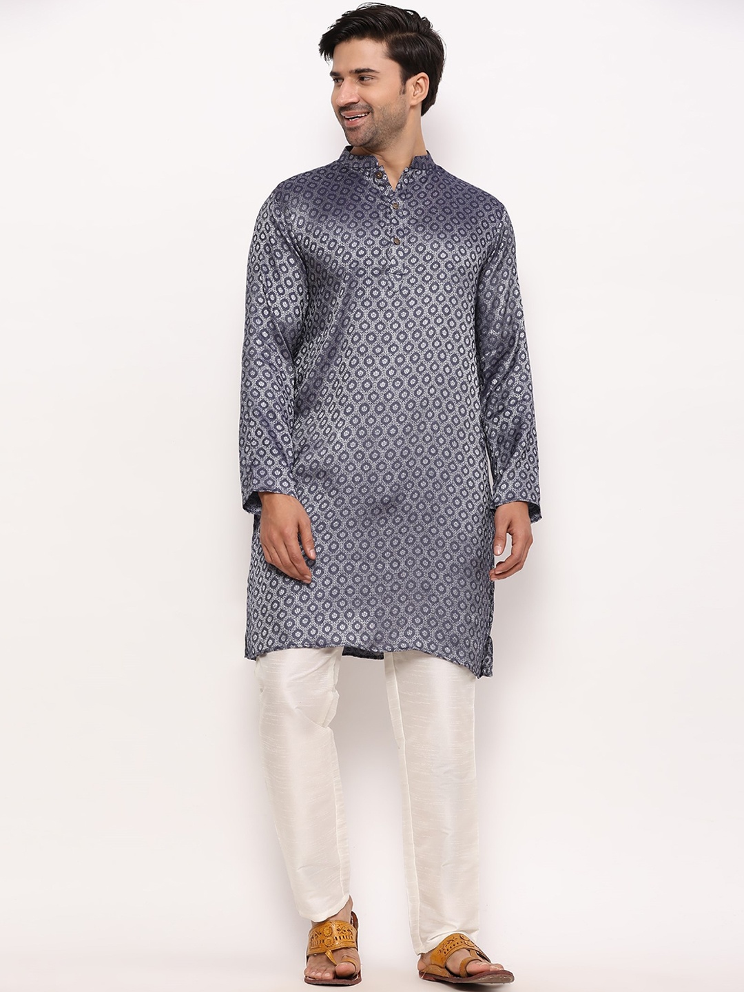 

ZARIMO Ethnic Motifs Woven Design Mandarin Collar Zari Jacquard Straight Kurta, Navy blue