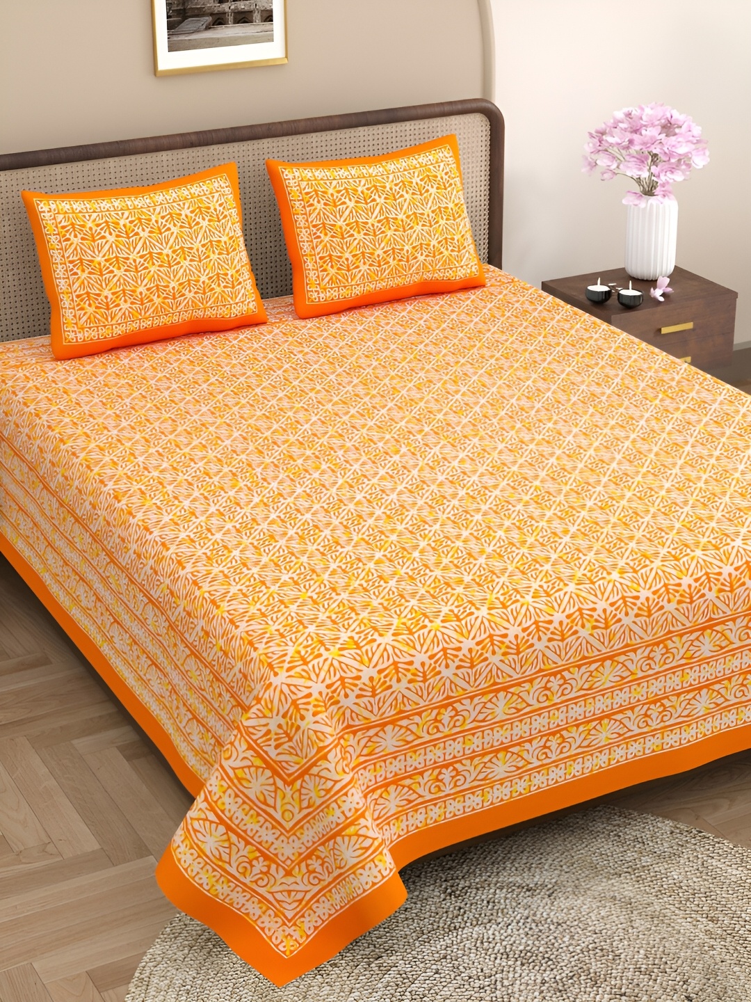 

Aura Gold-Toned & White Ethnic Motifs 144 TC Cotton Queen Bedsheet with 2 Pillow Covers