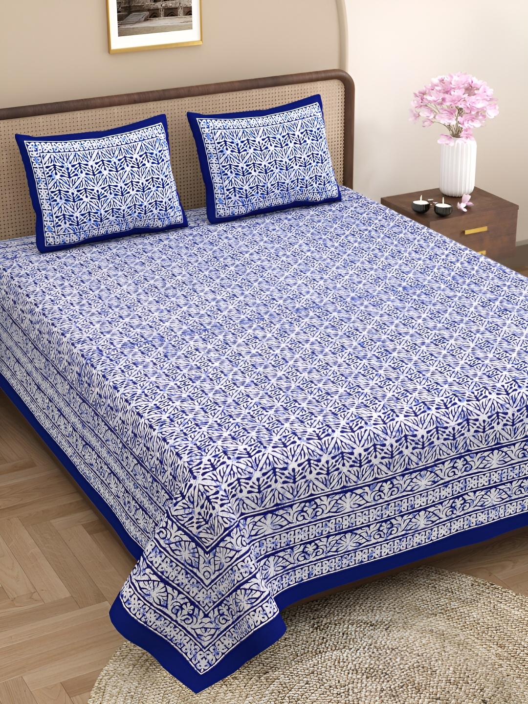 

Aura Blue & White Ethnic Motifs 144 TC Cotton Queen Bedsheet with 2 Pillow Covers