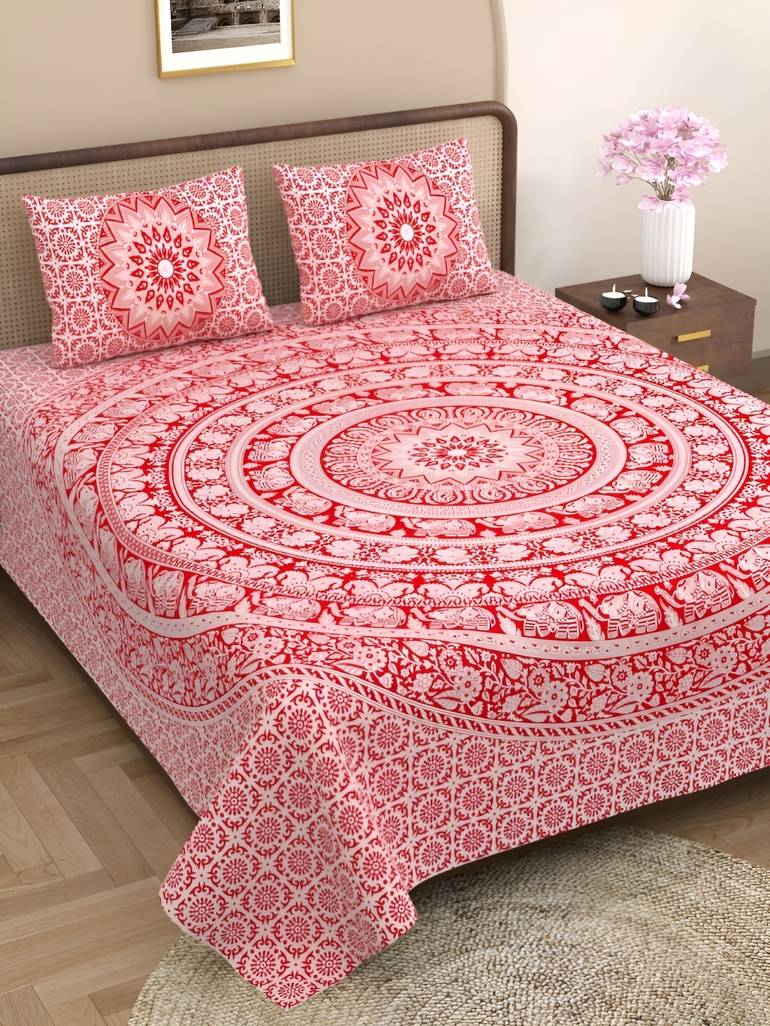 

Aura Red & White Ethnic Motifs 144 TC Cotton Queen Bedsheet with 2 Pillow Covers