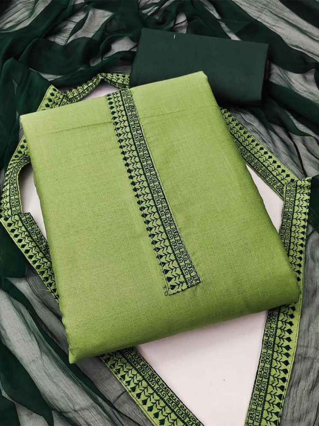 

faxofab Ethnic Motifs Embroidered Unstitched Dress Material, Green