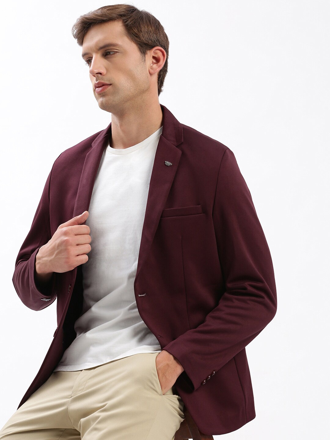 

SHOWOFF Men Slim-Fit Notched Lapel Single Breasted Blazer, Maroon