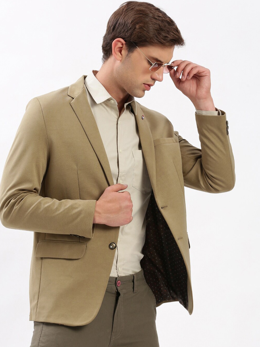 

SHOWOFF Slim Fit Notched Lapel Single-Breasted Casual Blazer, Khaki