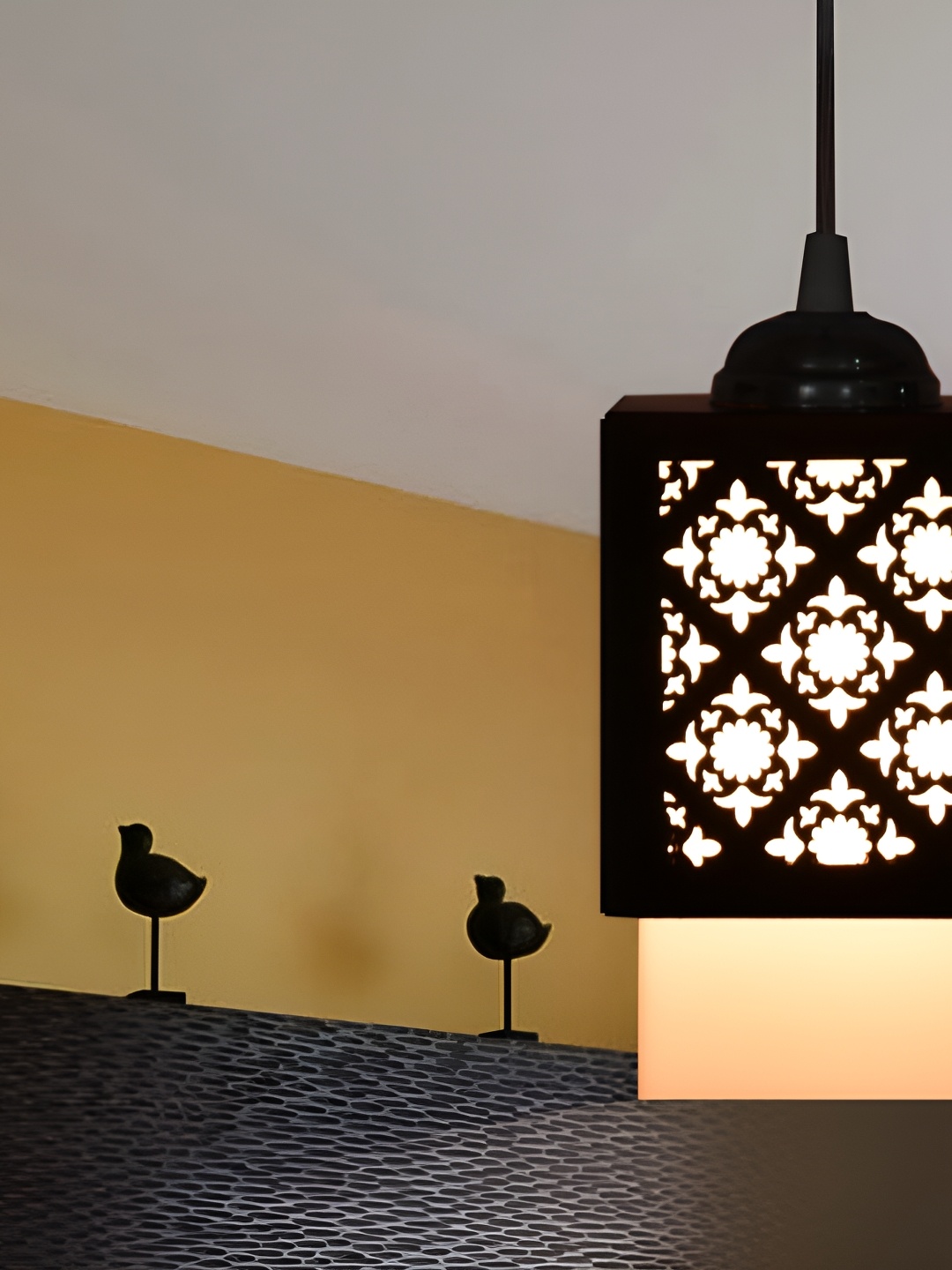 

Afast Black Traditional Ceiling Lamp