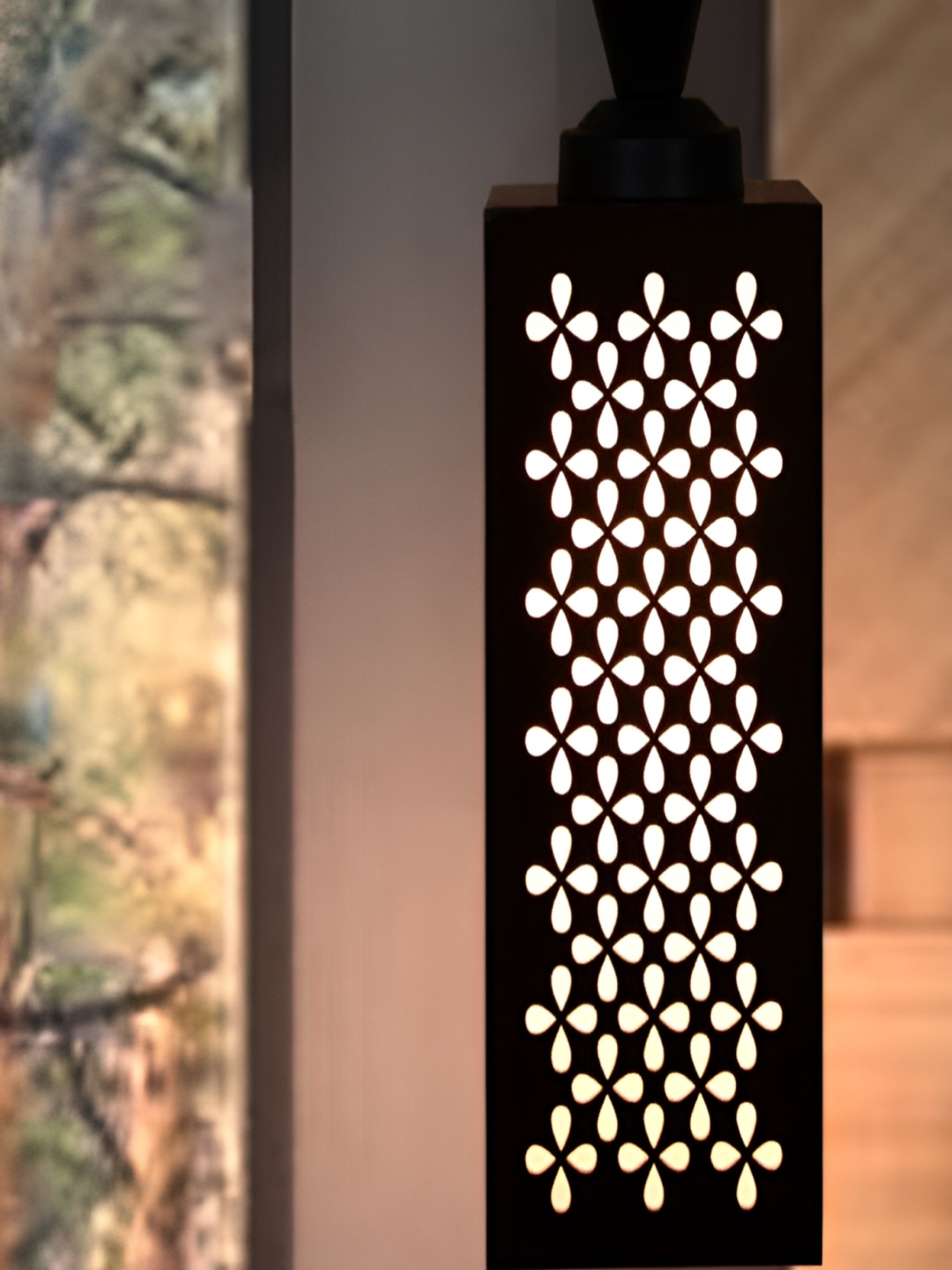 

Afast Brown & White Textured Wooden Ceiling Lamp