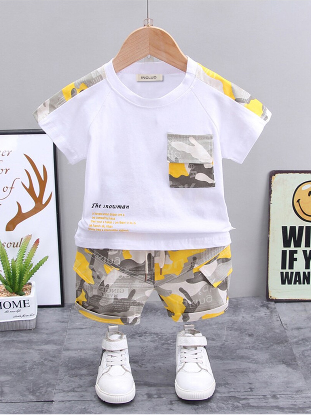 

INCLUD Boys Abstract Printed T-shirt with Shorts, Yellow