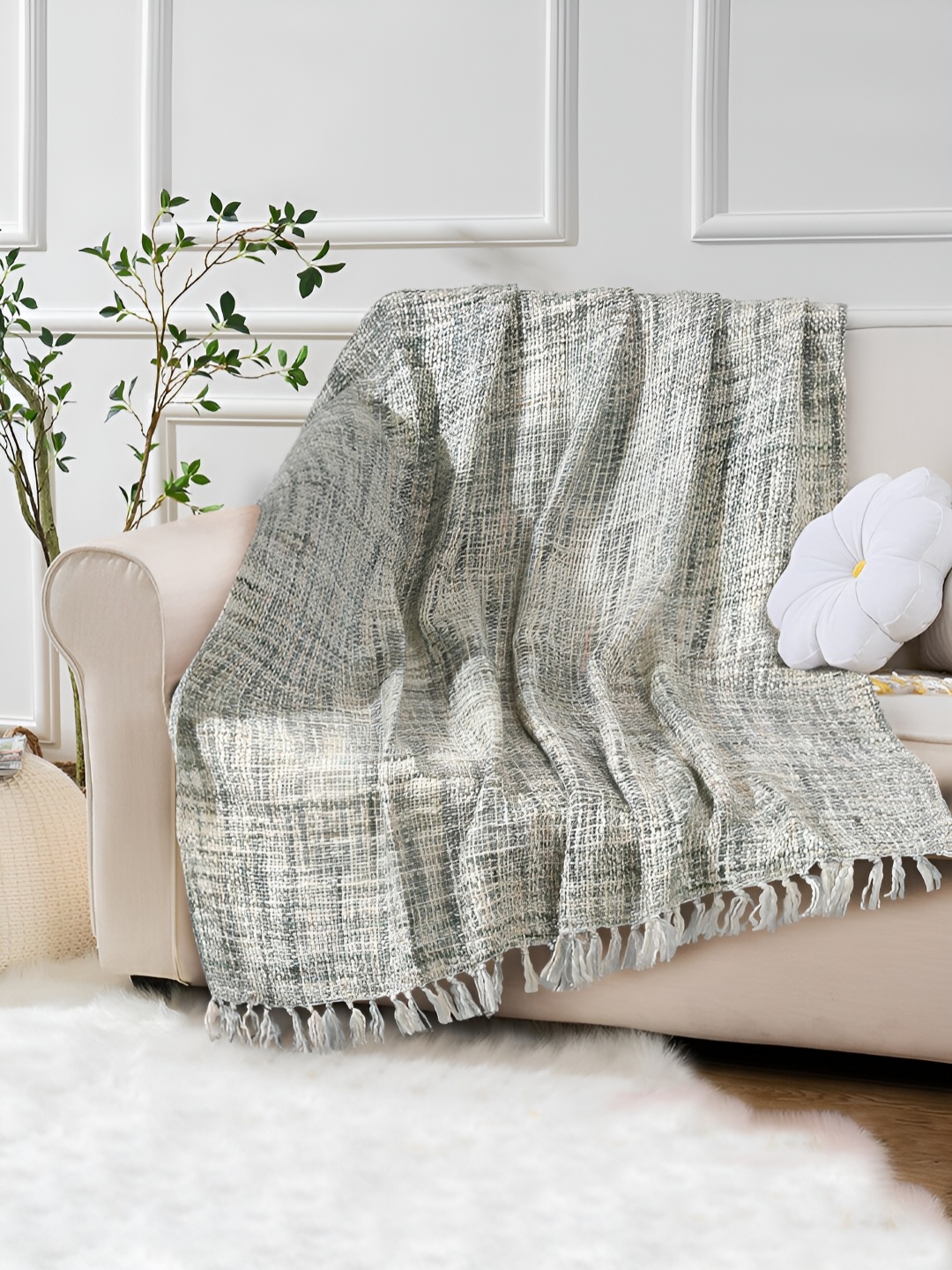 

eyda Green & White Woven Design Cotton Sofa Throw Blanket