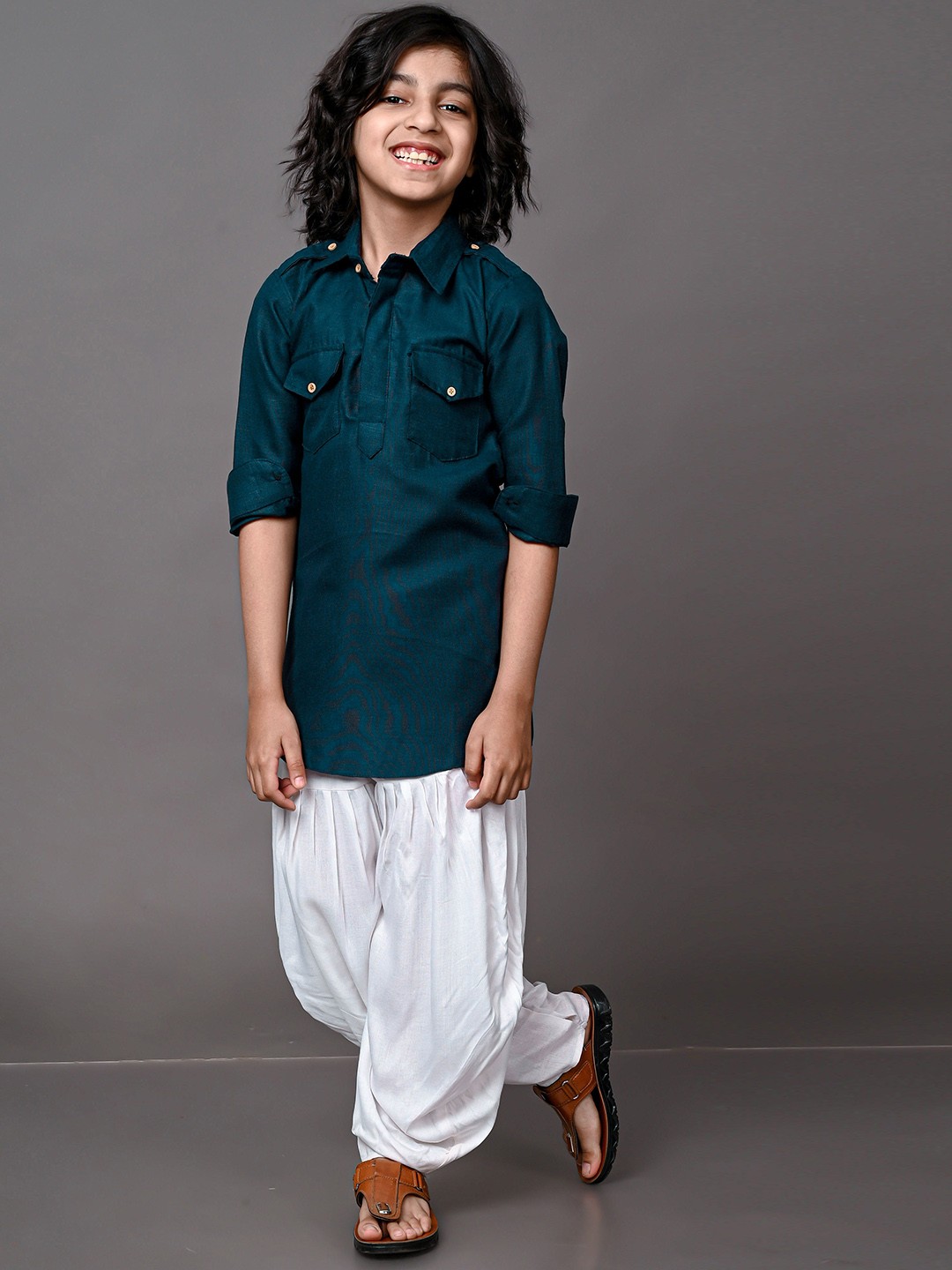 

VESHAM Boys Regular Kurta with Patiala, Green