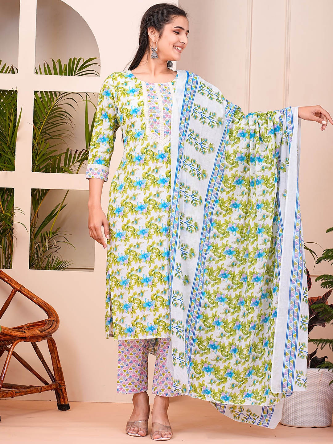 

ZOYOTO Floral Printed Thread Work Pure Cotton Straight Kurta with Trousers & Dupatta, White