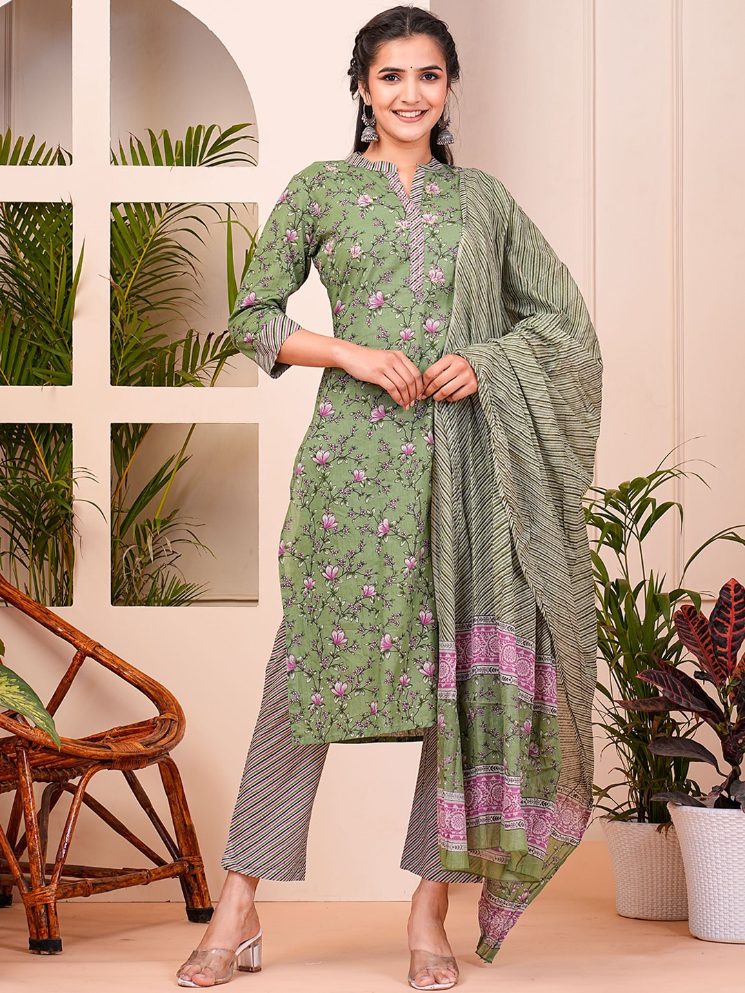 

ZOYOTO Floral Printed Straight Thread Work Pure Cotton Kurta with Trousers & Dupatta, Green