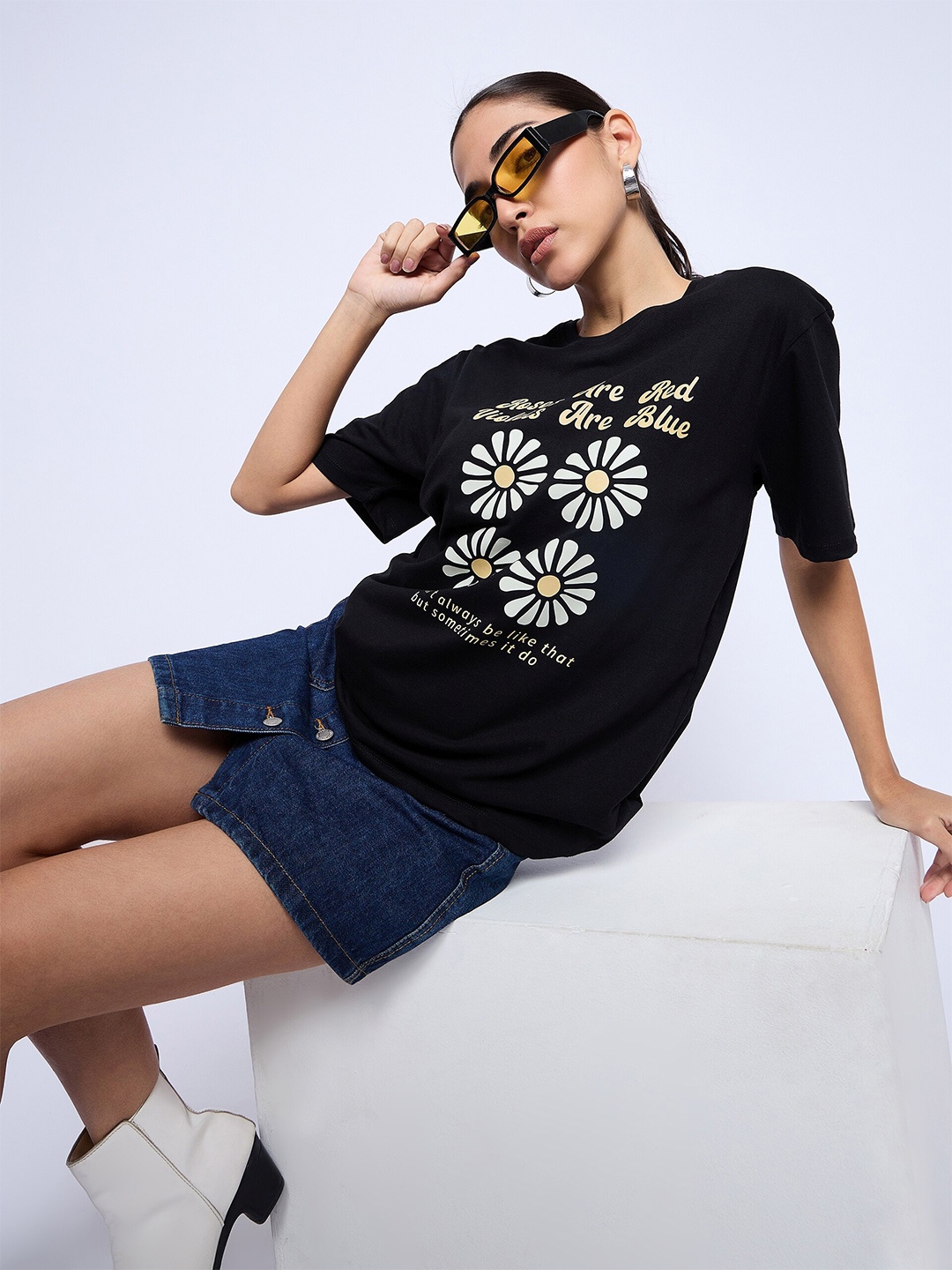 

Mast & Harbour Round Neck Short Sleeves Printed T-shirt, Black