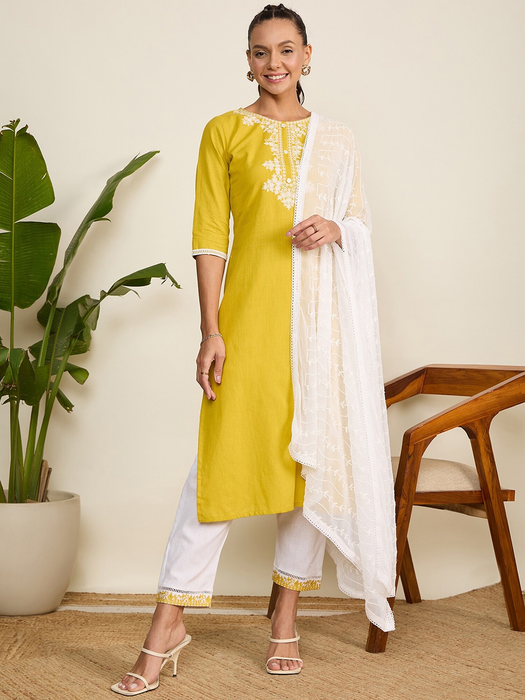 

WineRed Floral Yoke Embroidered Pure Cotton Straight Kurta with Trousers & Dupatta, Yellow