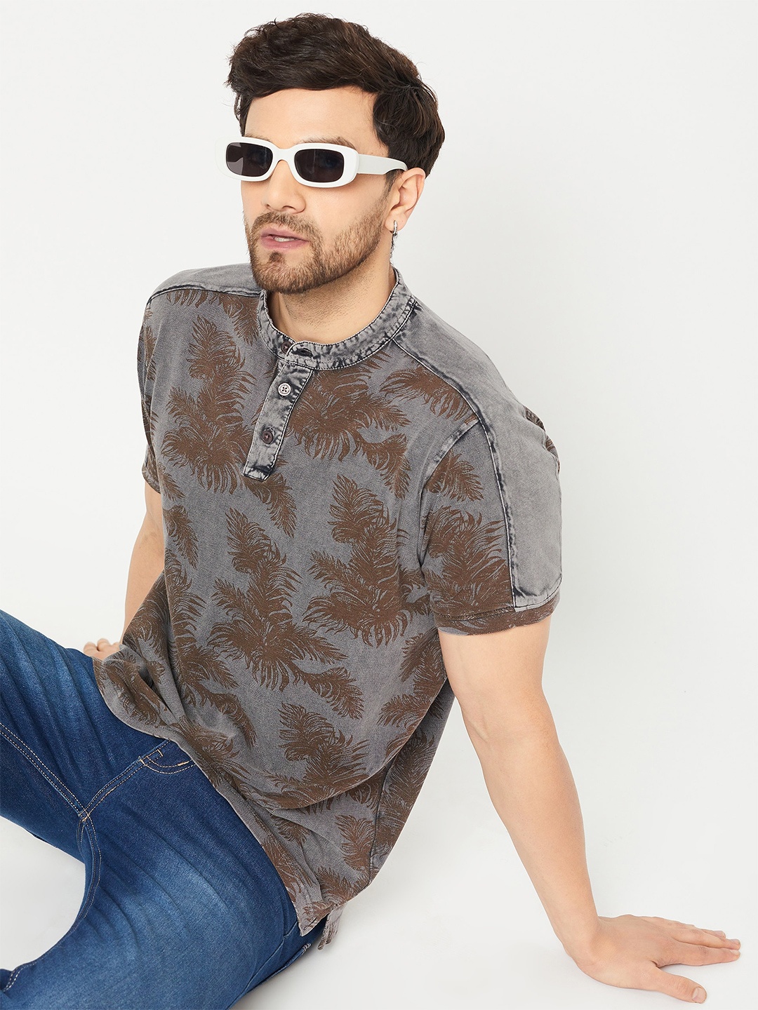 

Club York Floral Printed Band Collar Short Sleeves T-shirt, Grey