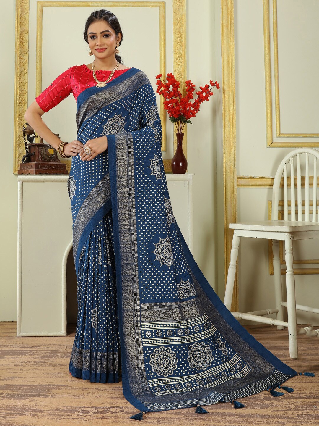 

Mitera Navy Blue & White Mirror Work Bandhani Saree