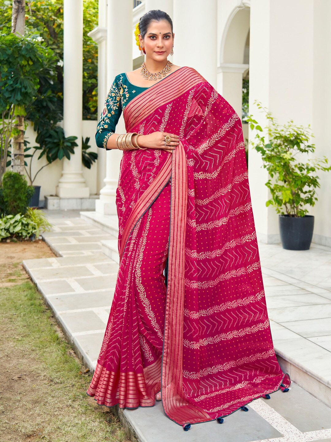 

Saree mall Bandhani Poly Chiffon Sarees, Pink