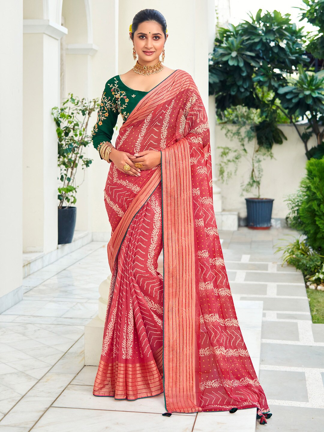 

Saree mall Ethnic Motifs Pure Chiffon Sarees, Red