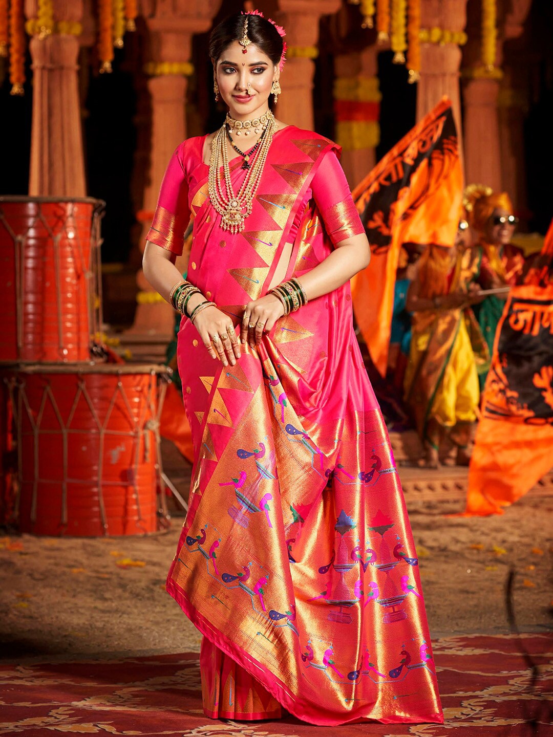 

Saree mall Woven Design Zari Silk Blend Paithani Sarees, Pink