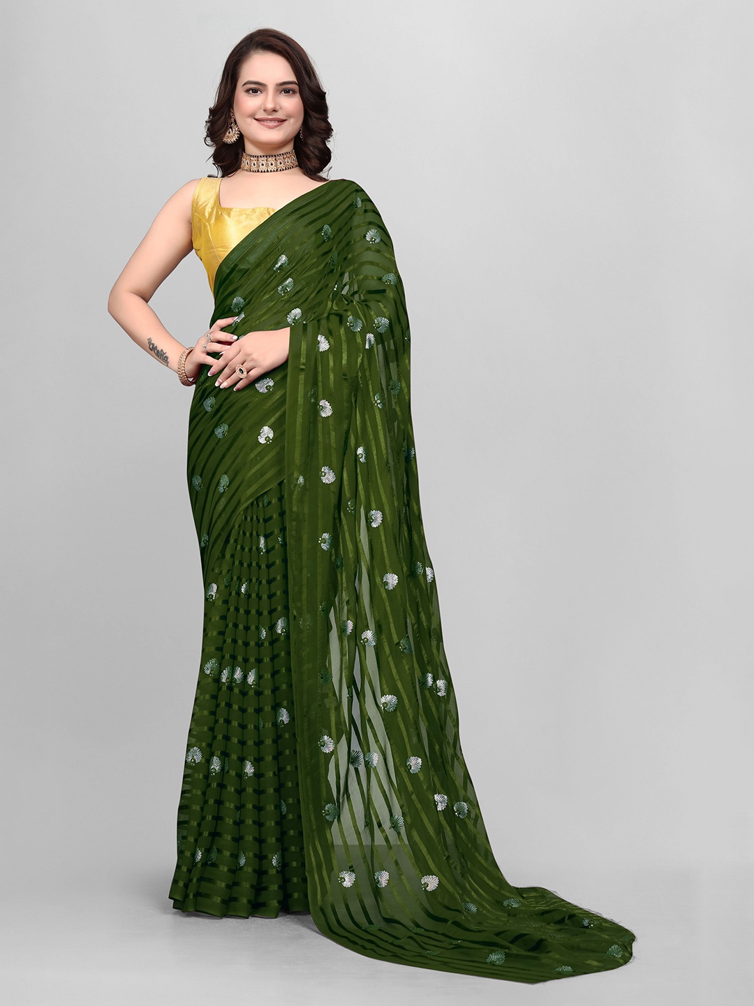 

Avojee Ethnic Motifs Embellished Saree, Olive