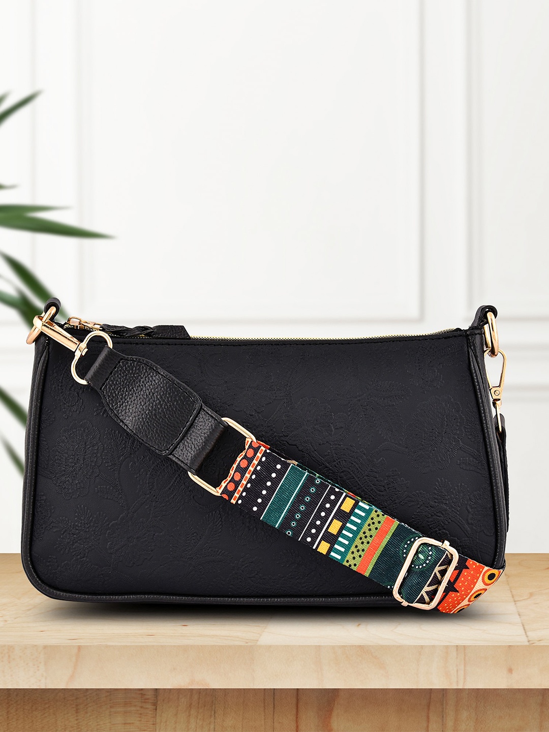 

DressBerry Black Structured Sling Bag