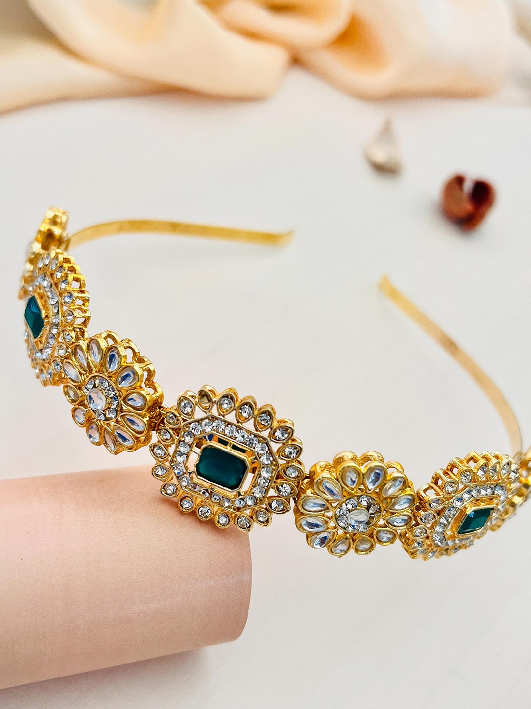 

ABDESIGNS Gold Plated Kundan-Studded Hairband