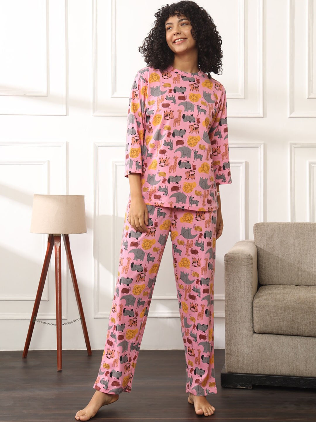 

Bannos Swagger Pink Graphic Printed Pure Cotton Top & Pyjama