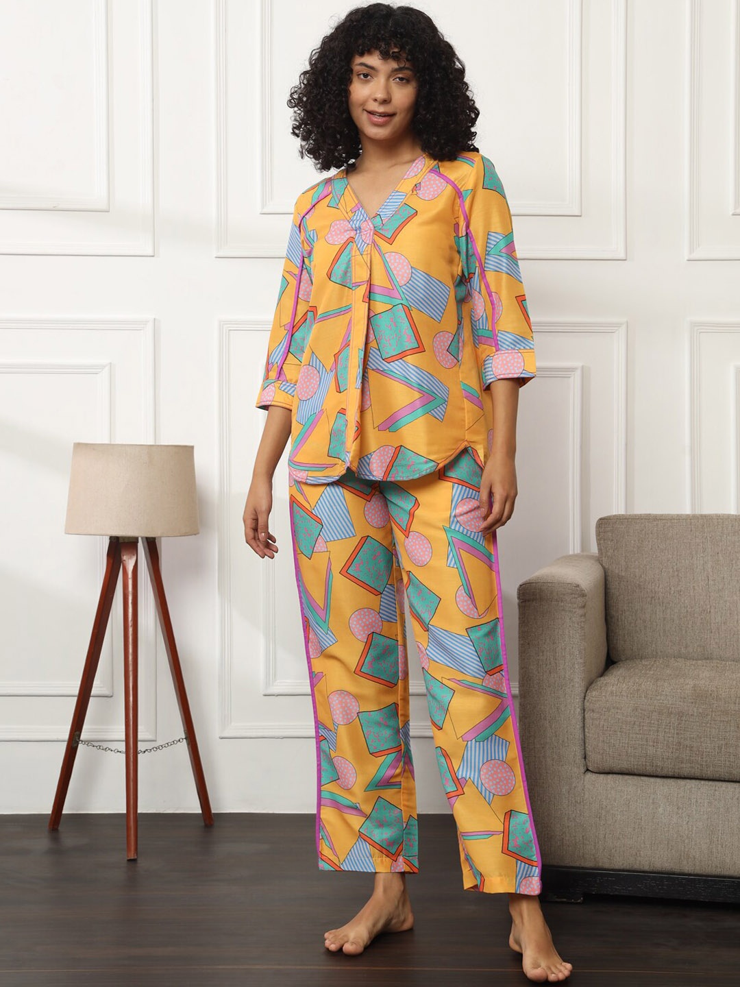 

Bannos Swagger Yellow Geometric Printed Top & Pyjama