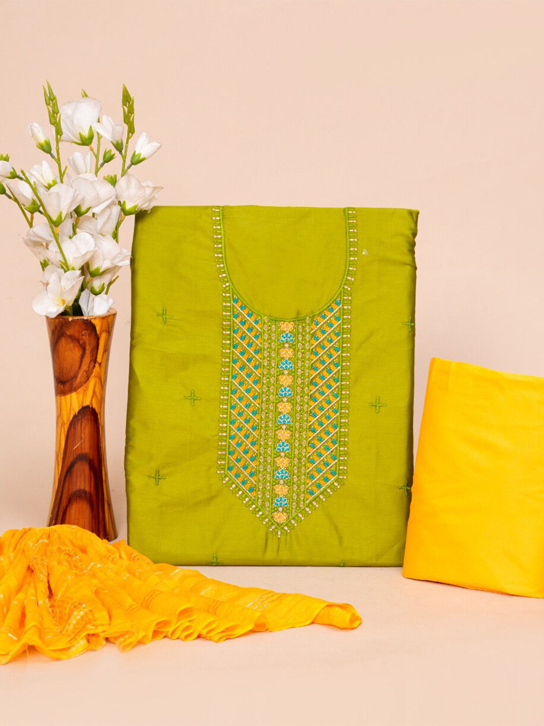 

HIGHLIGHT FASHION EXPORT Ethnic Motifs Embroidered Pure Cotton Unstitched Dress Material, Green
