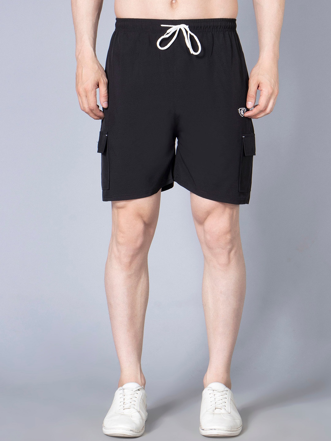 

WE PERFECT Men Mid-Rise Sports Cargo Shorts, Black