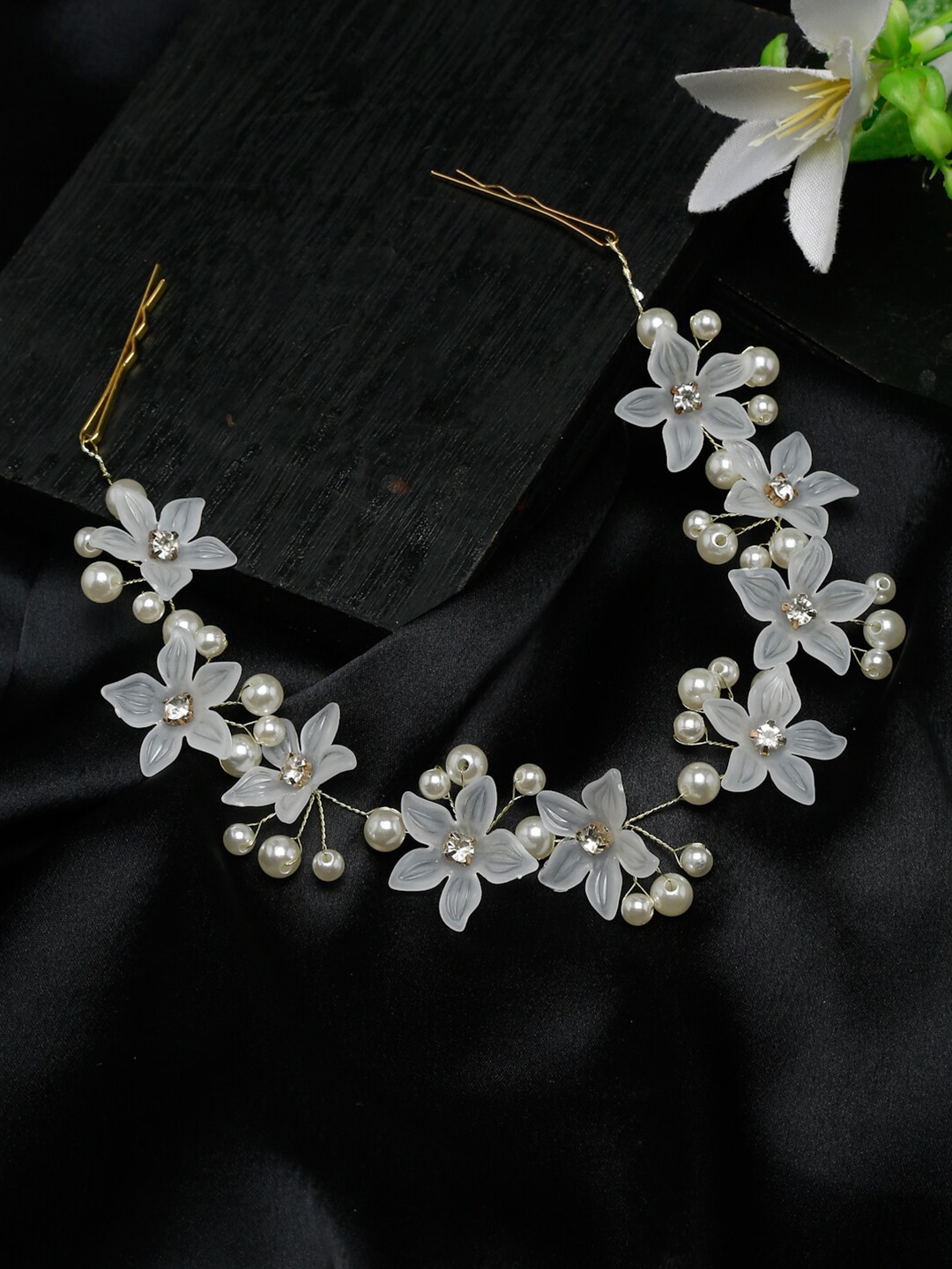 

YouBella Floral Tiara Hair Accessories, White