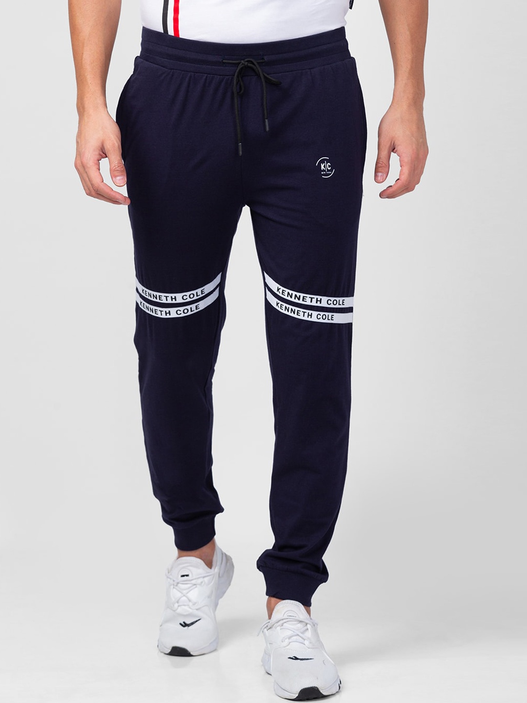 

Kenneth Cole Men Slim Fit Joggers Trousers, Navy blue