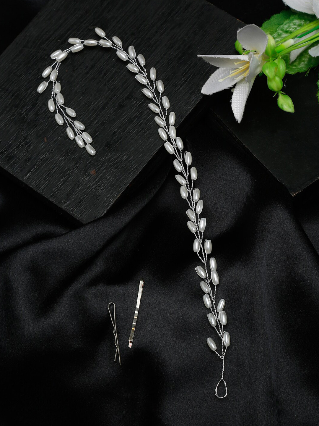 

DressBerry White Beaded Floral Shape Tiara