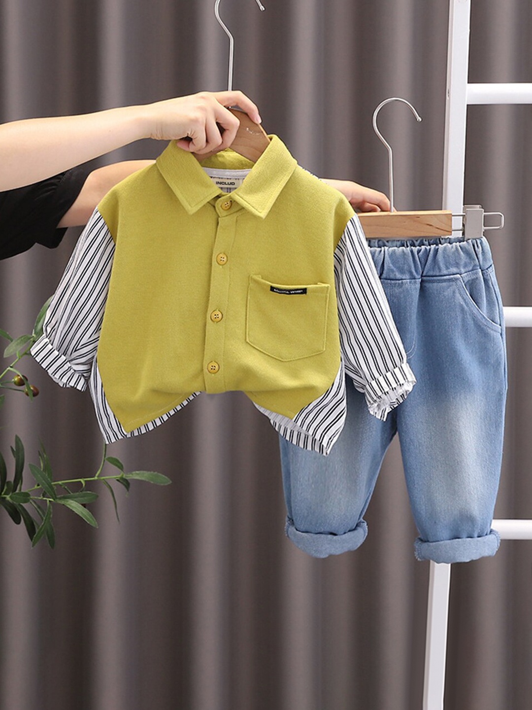 

INCLUD Boys Printed T-shirt, Yellow