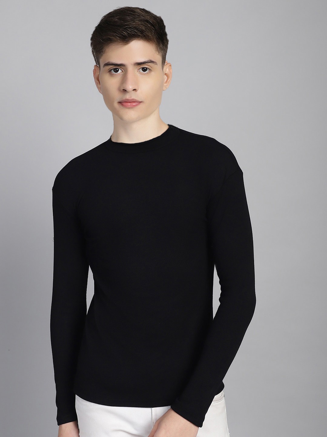 

urSense Round Neck Long Sleeves Slim Fit T-shirt, Black