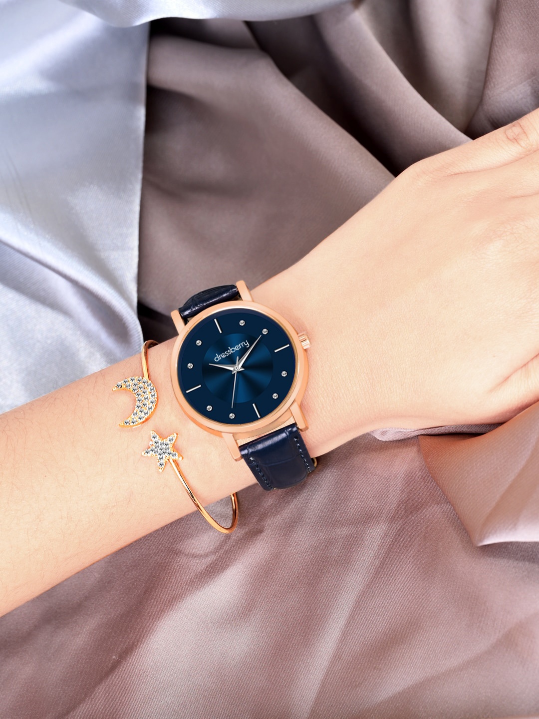 

DressBerry Navy Blue Bracelet & Watch Gift Set DBWJ Set-29