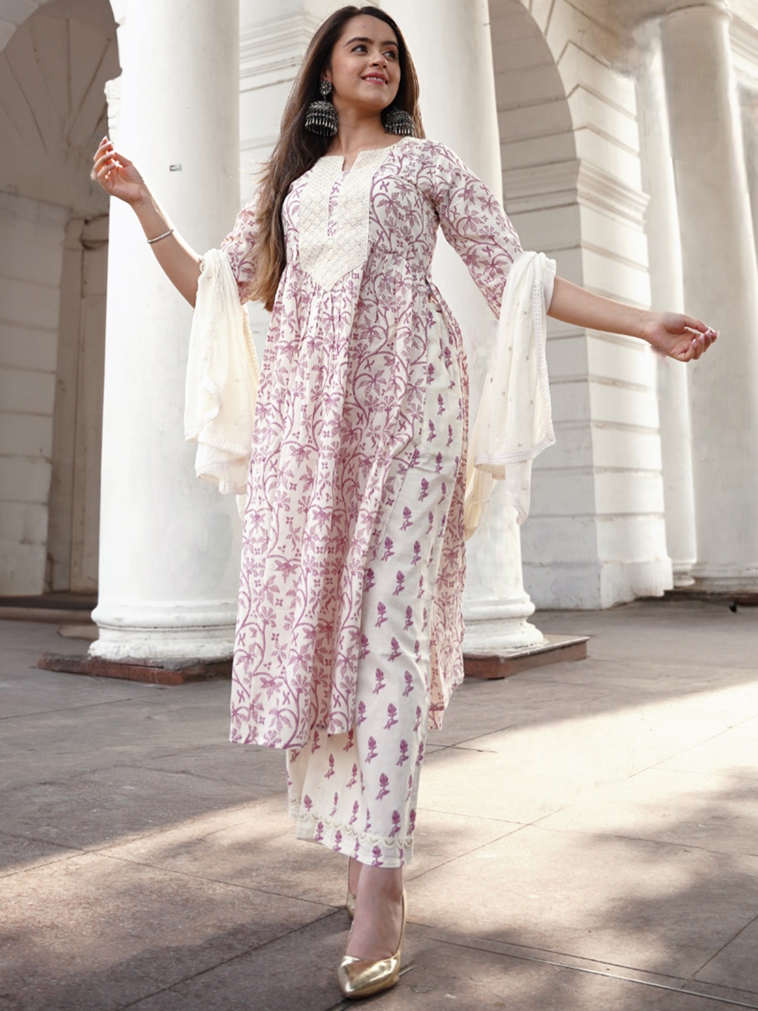 

Libas Cream Floral Printed Round Neck Pure Cotton Straight Kurta with Palazzos & Dupatta