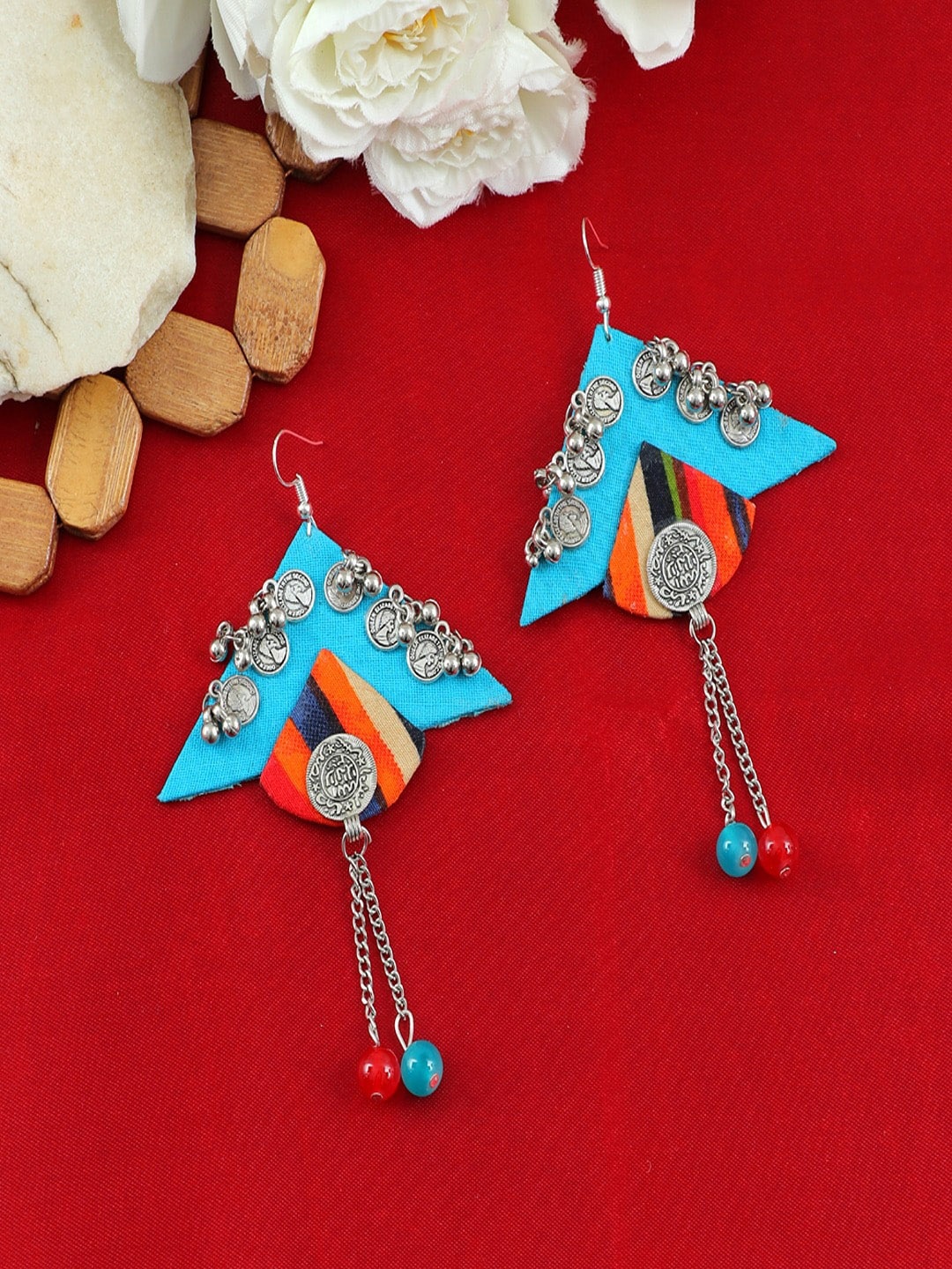 

UNIVERSITY TRENDZ Silver Plated Triangular Shaped Drop Earrings