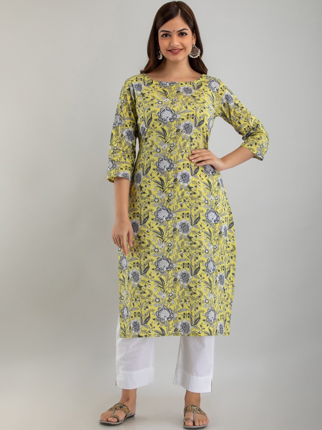 

BAIRAJ Floral Printed Boat Neck Pure Cotton Straight Kurta, Yellow