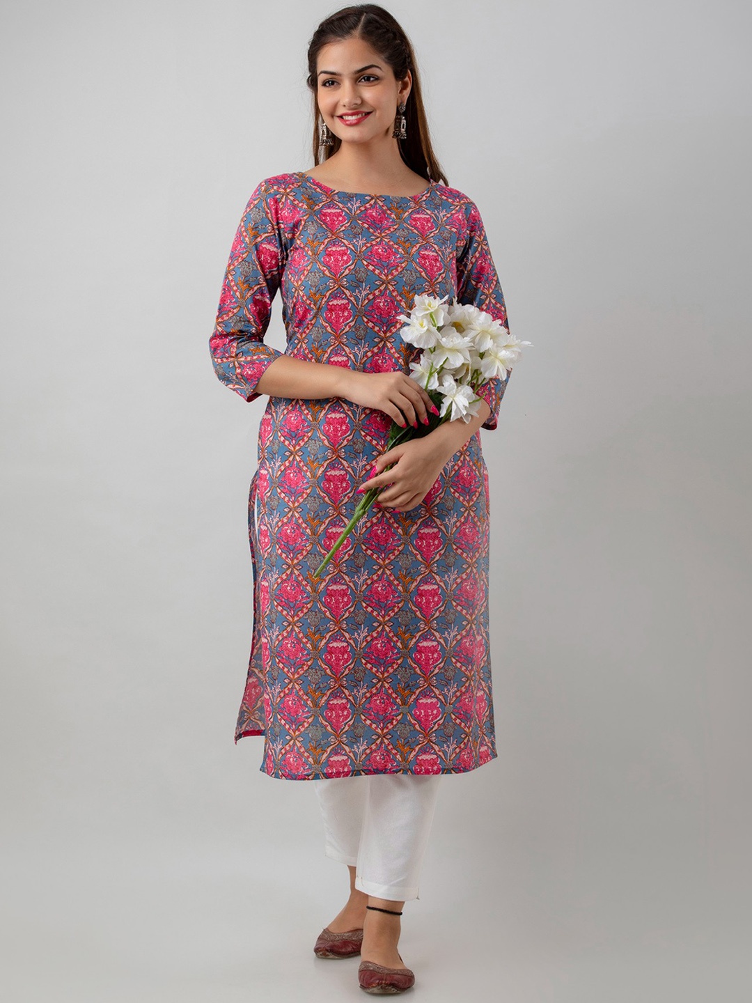 

BAIRAJ Floral Printed Boat Neck Pure Cotton Straight Kurta, Pink