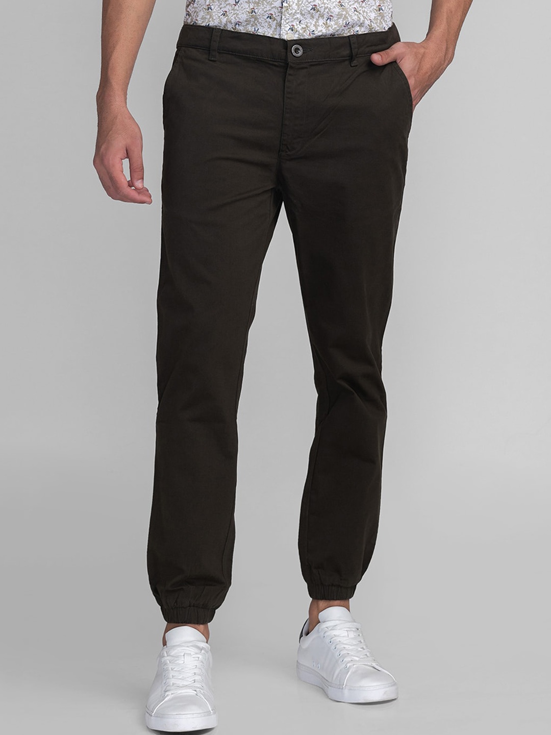 

GIORDANO Men Slim Fit Mid-Rise Cotton Joggers, Olive