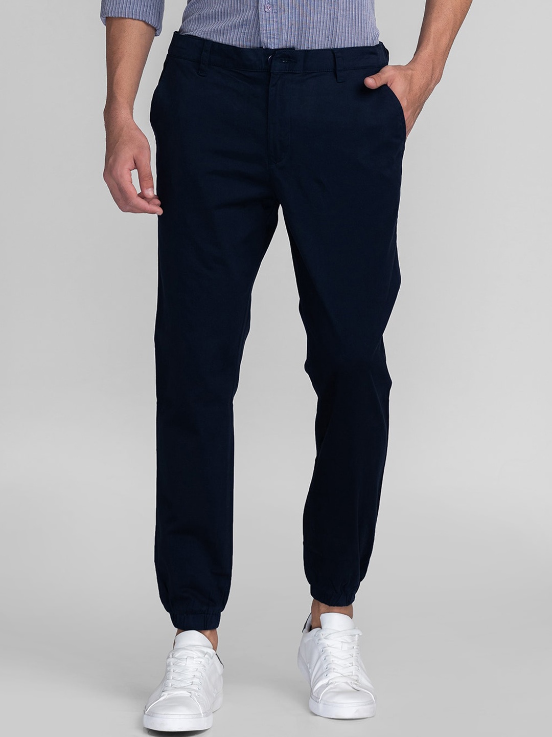 

GIORDANO Men Slim Fit Mid-Rise Cotton Joggers, Navy blue